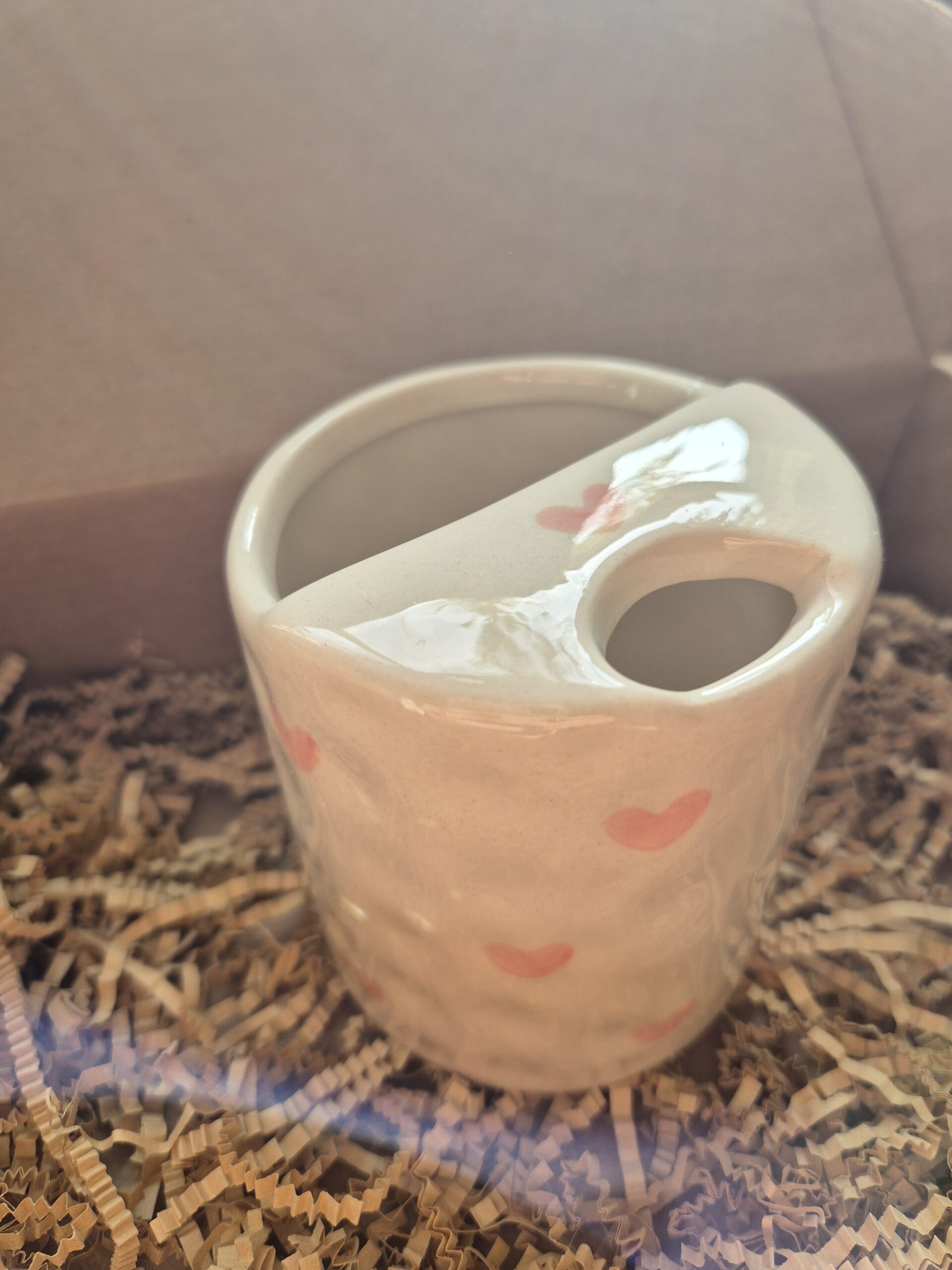 Love heart ceramic takeaway mug Reusable Travel coffee cup ❤ - Image 5